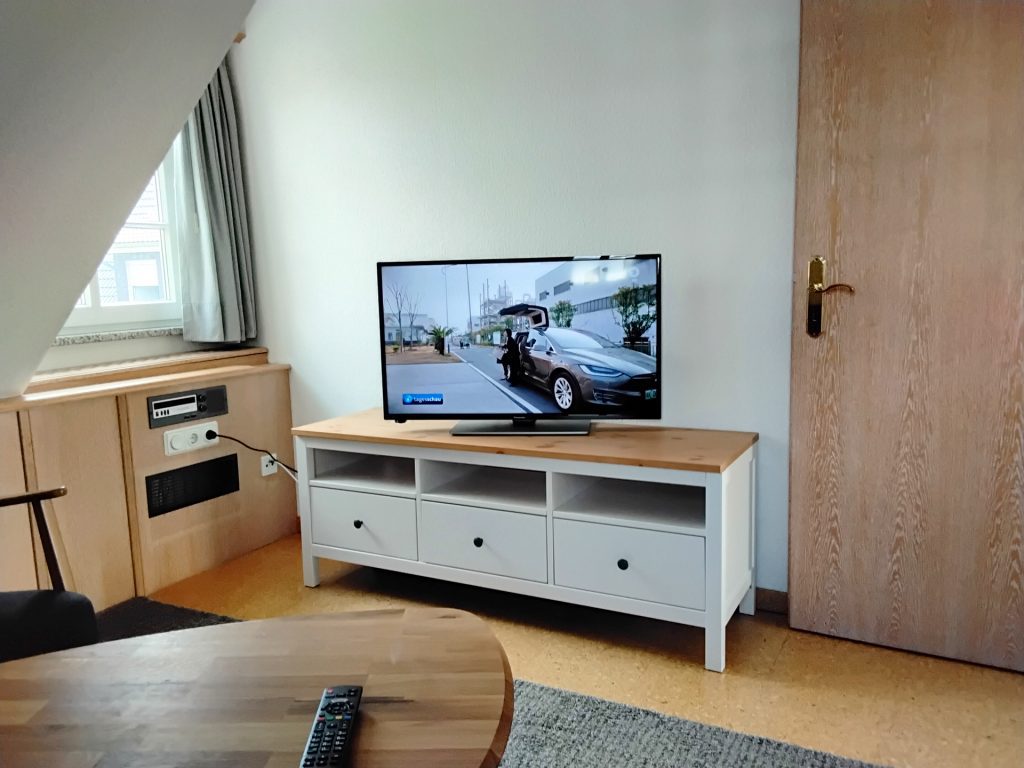 Wohnzimmer FeWo Sauerland - Ferienwohnung Sauerland im Repetal Niederhelden-Attendorn